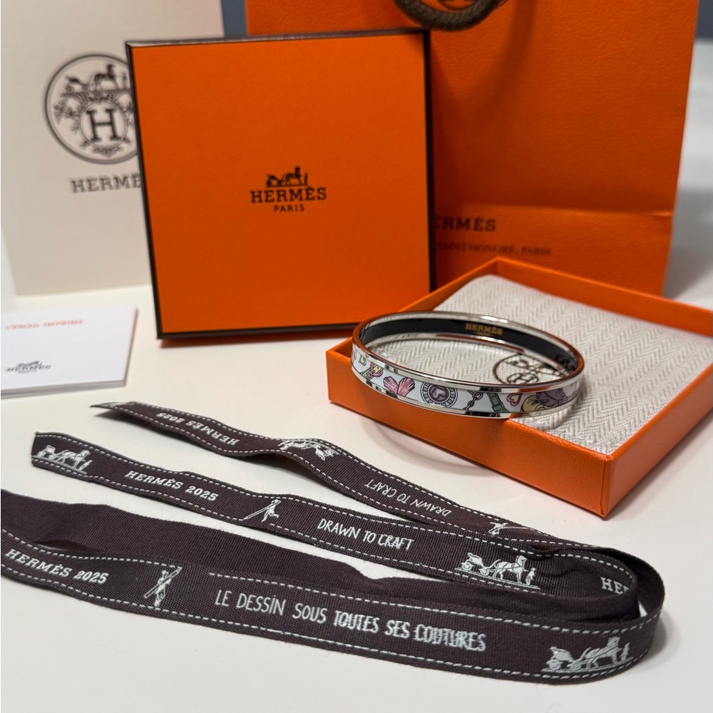 Hermès Bracelet Authentic with All Gift Packaging